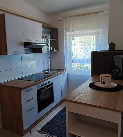 Apartments Mirijana Pula Exterior photo