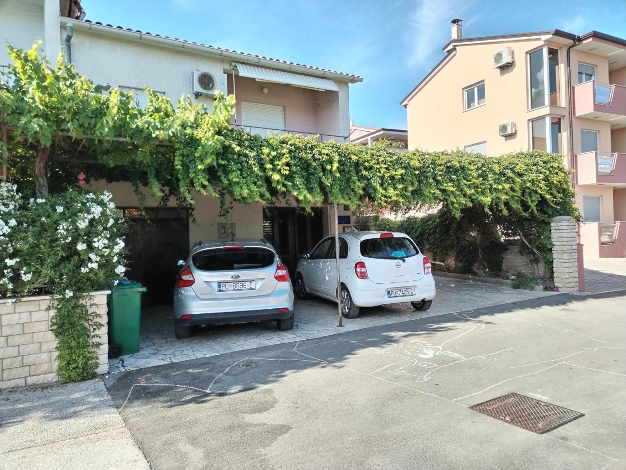Apartments Mirijana Pula Exterior photo