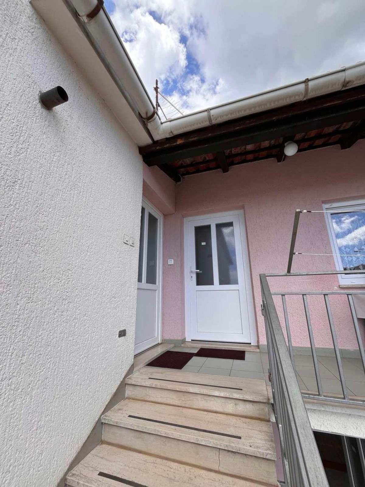 Apartments Mirijana Pula Exterior photo